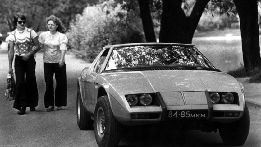 Автомобиль алгебраистова юна