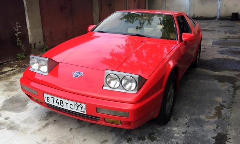 Автомобиль Юна