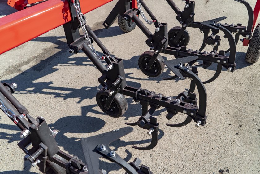 Междурядные культиваторы болеро 6,4