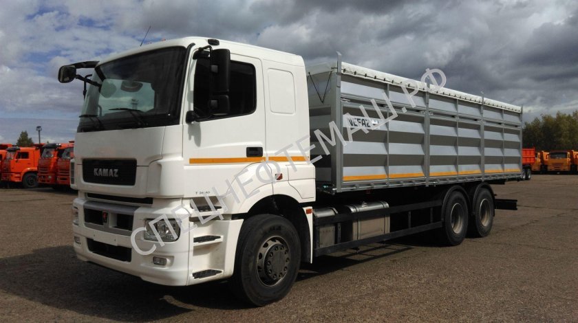 КАМАЗ 65207 s5 зерновоз