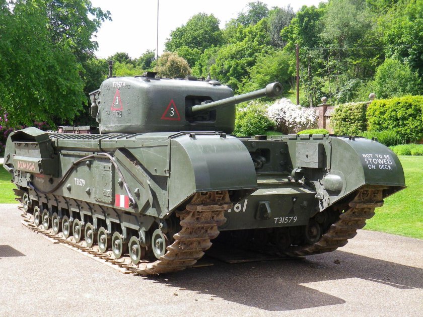 Танк Черчилль 2 мировой