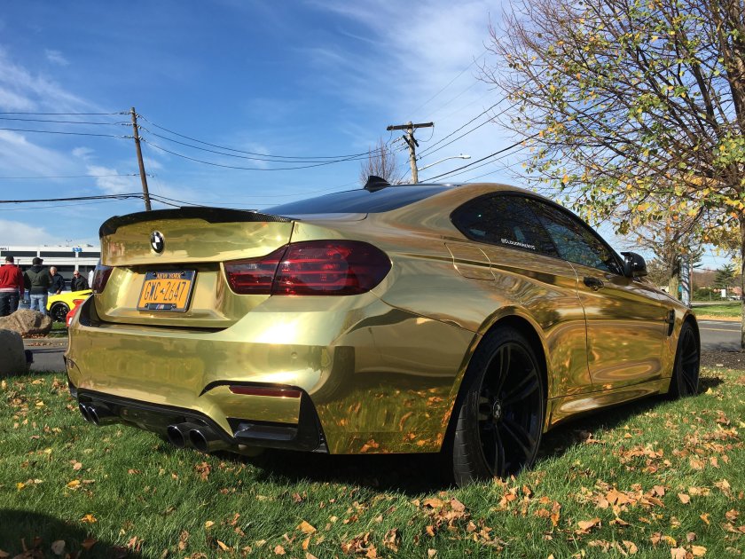 BMW f30 Золотая