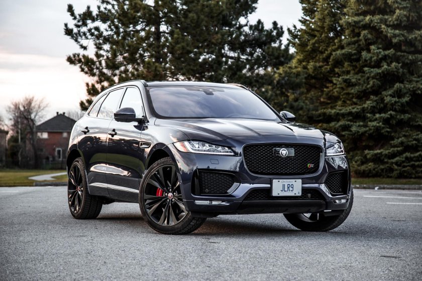 Jaguar джип f-Pace