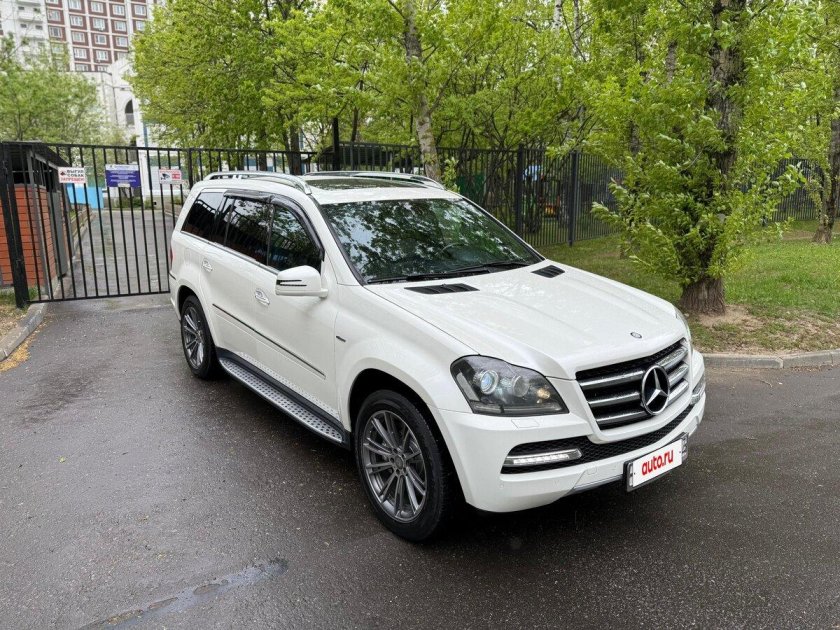 Mercedes benz gl