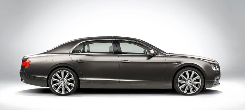 Седан Bentley Flying Spur