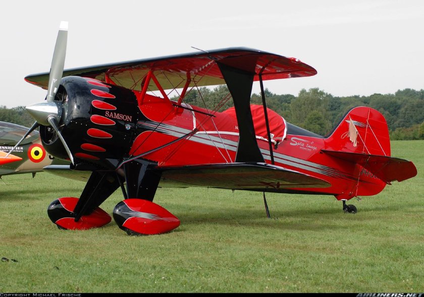 Самолет Pitts Special