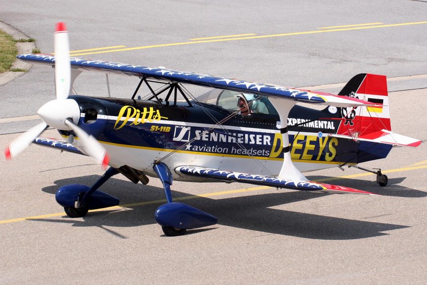 Питтс самолет