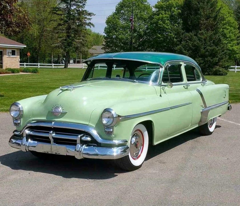 Олдсмобиль 1952