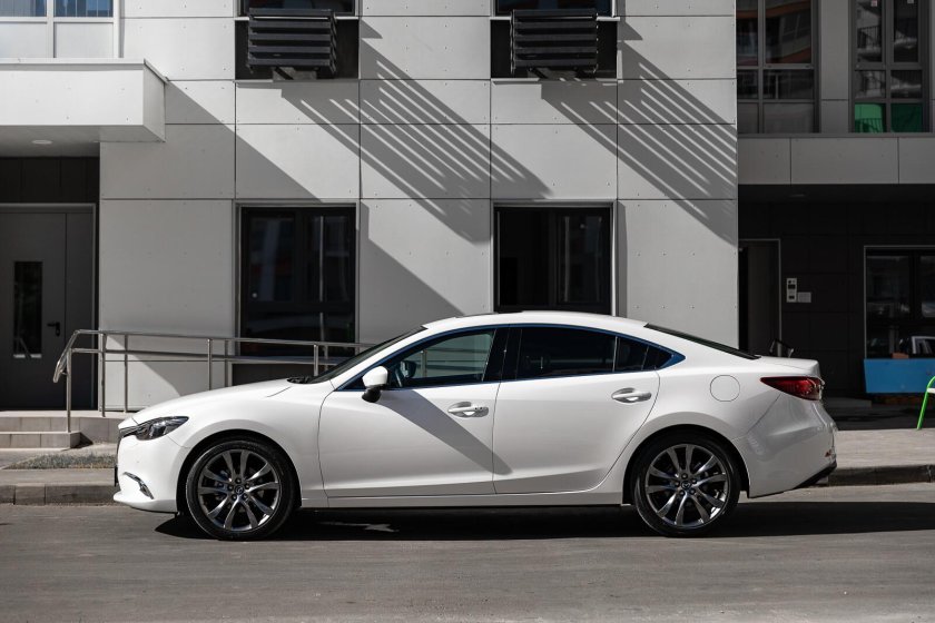 Mazda 6 vs Kia Optima