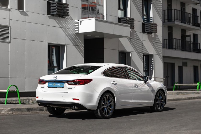 Мазда 6 vs Kia Optima