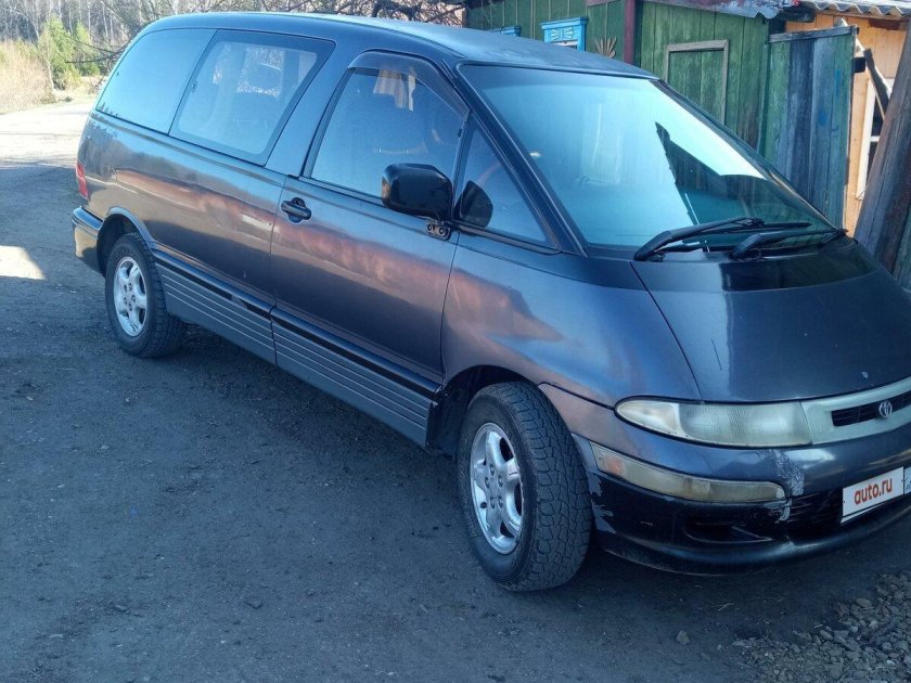 Тойота Эстима 1 поколение