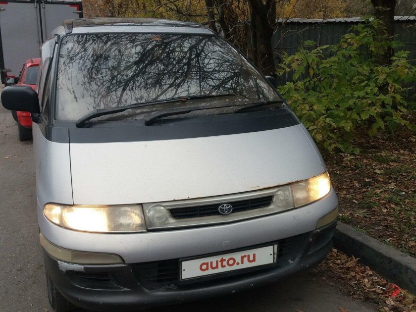 Тойота Эстима 1 поколение