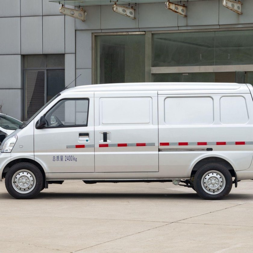 Микроавтобус Китай м8