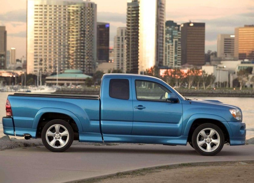 Toyota Tacoma x Runner 2005