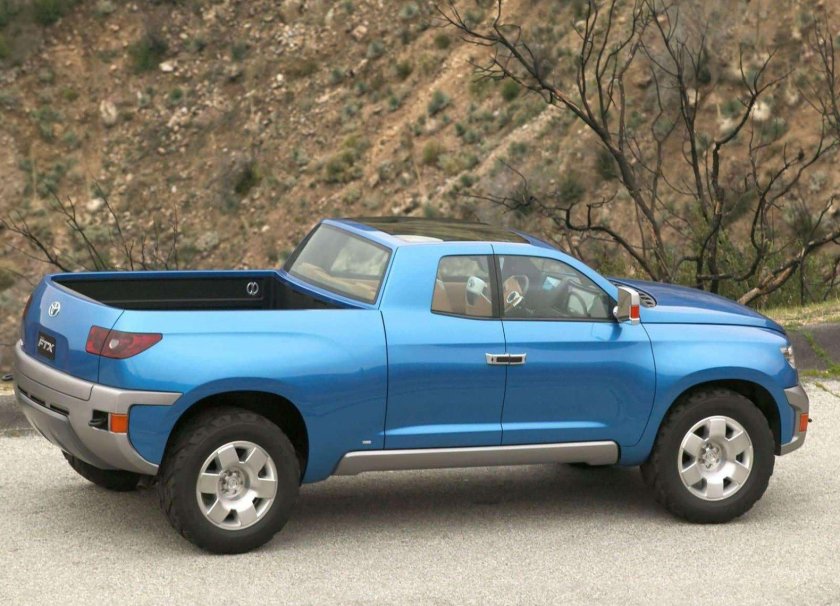 Toyota Hilux Pickup 2004