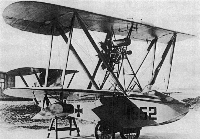Hansa-Brandenburg w.19
