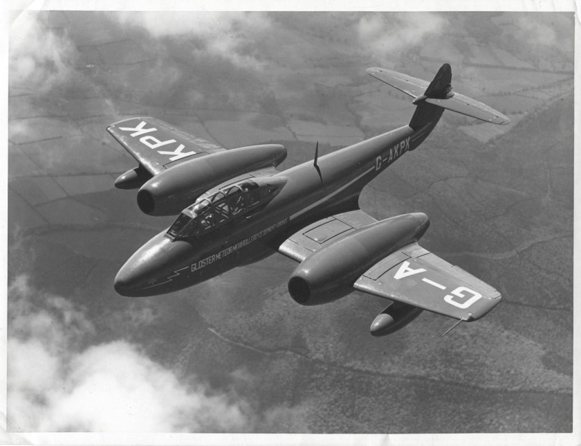 Gloster Meteor самолет
