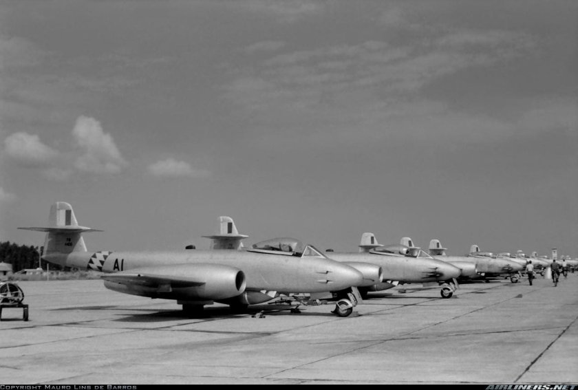 Глостер Метеор истребитель