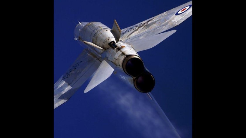 Лайтнинг истребитель реактивный