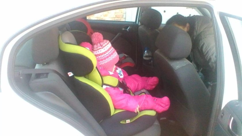 Детское автокресло в шкоду Октавия а5