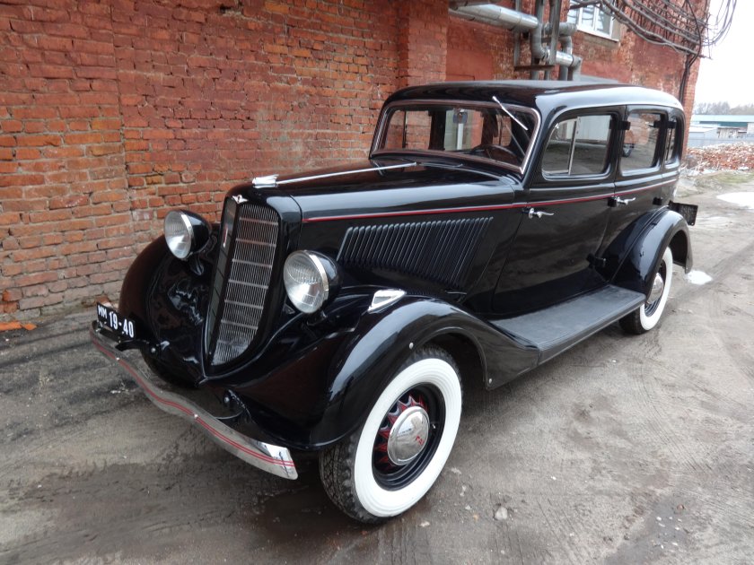 ГАЗ-М-1 автомобиль