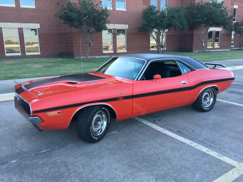 1970 Dodge Challenger r/t 440 Six Pack