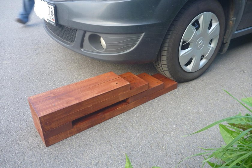Эстакада для авто своими руками из дерева