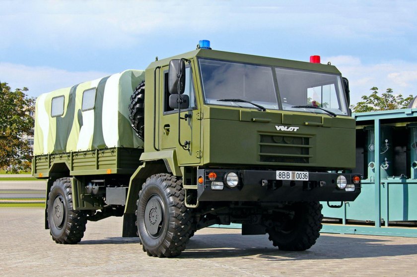 Грузовики МЗКТ Волат