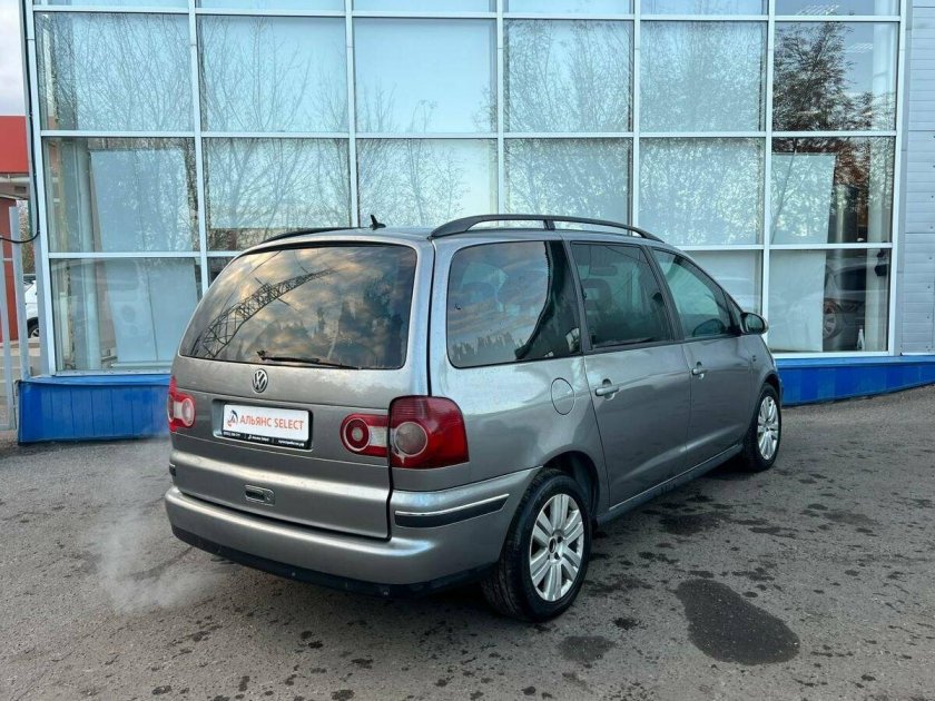 Volkswagen sharan i