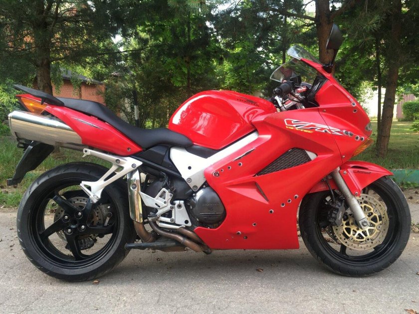 Honda VFR 800 2003
