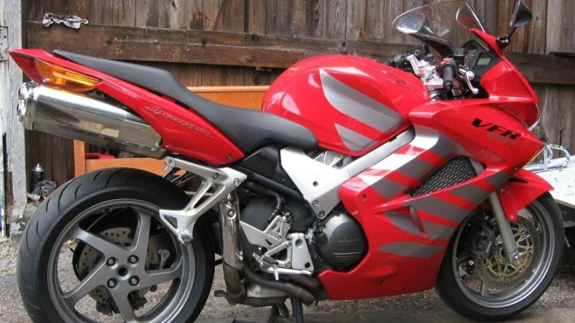Honda vfr800 мотоцикл