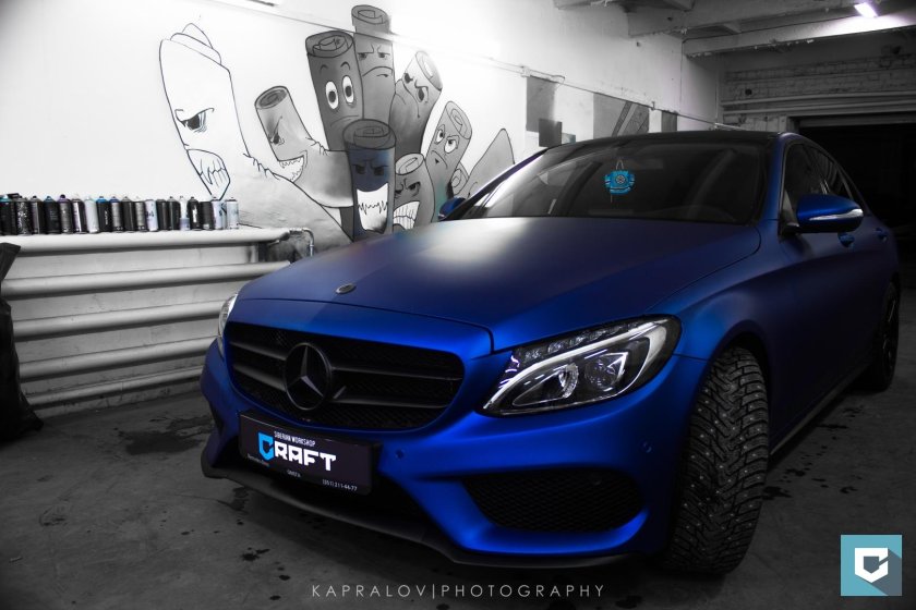 Мерседес е200 синий матовый