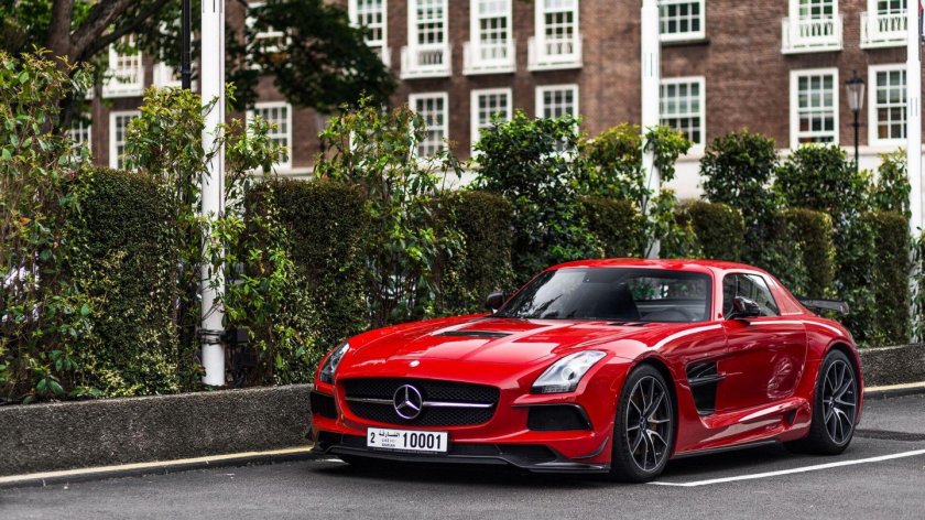 Мерседес СЛС АМГ красный