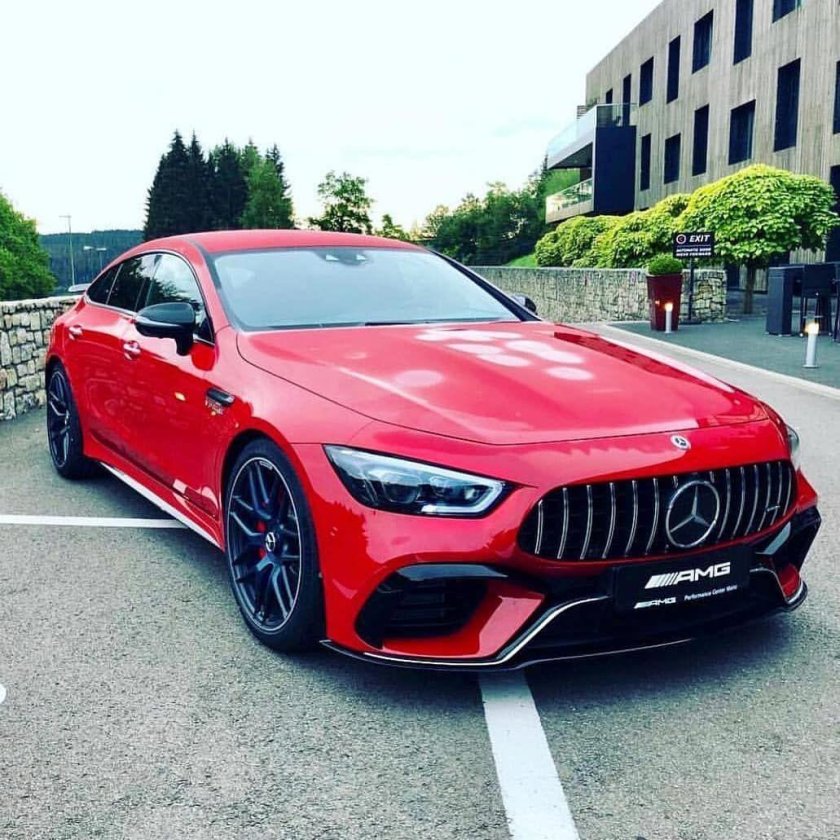 Mercedes AMG gt 53