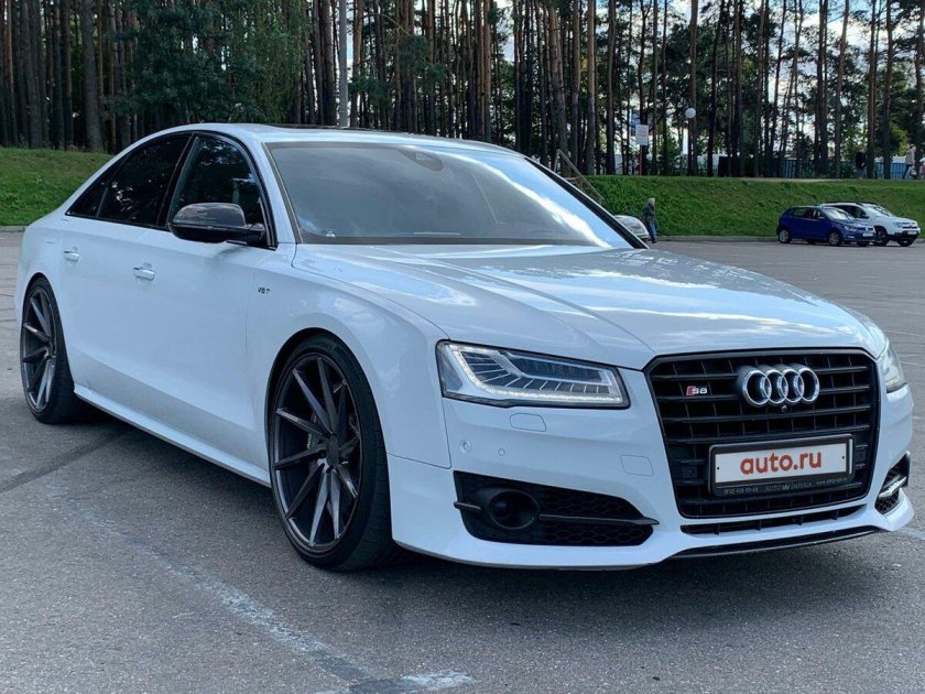 Audi s 8