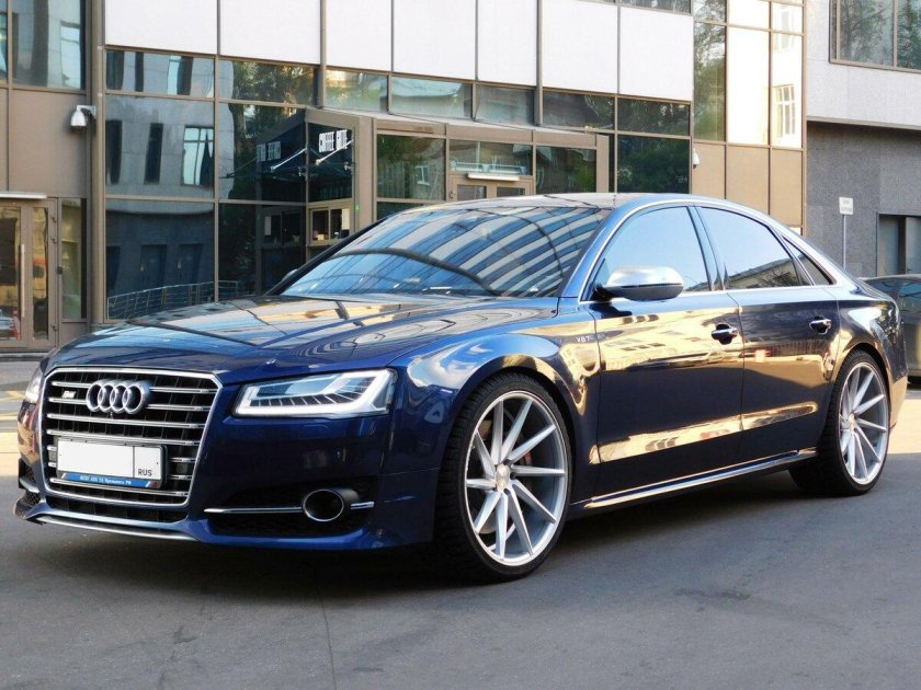 Audi s8 d4
