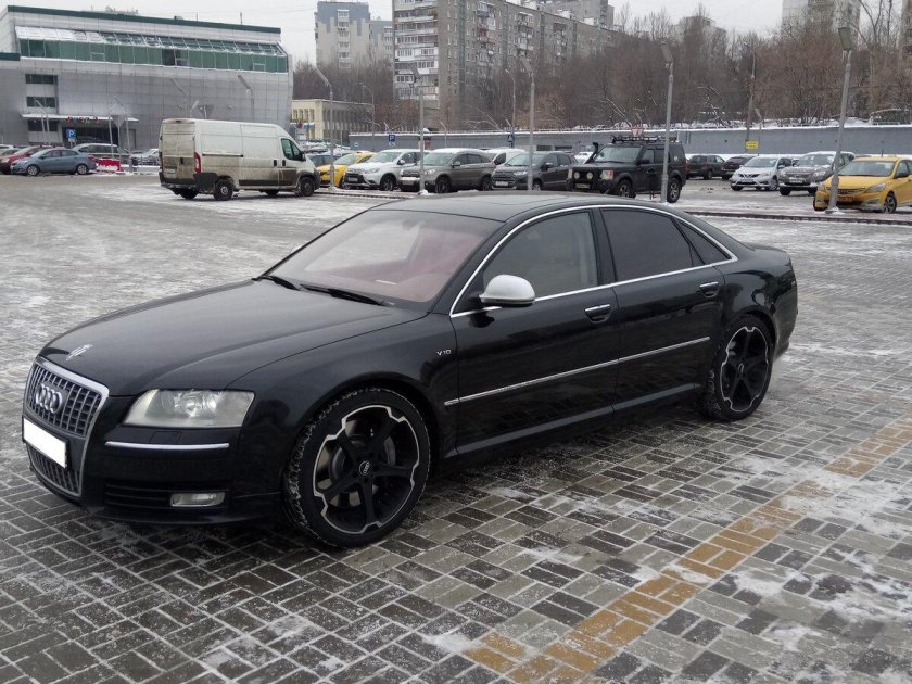 Audi s8 d3 Black