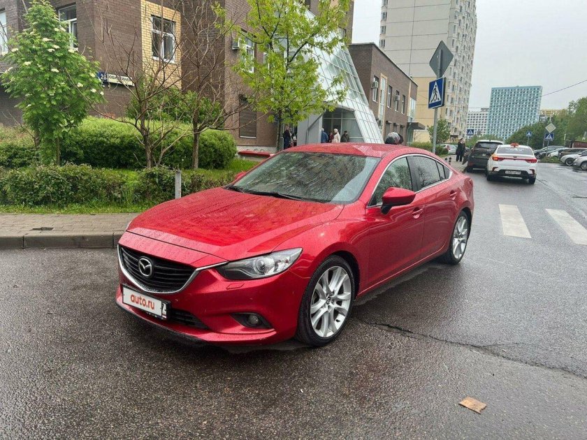 Mazda 6 Red