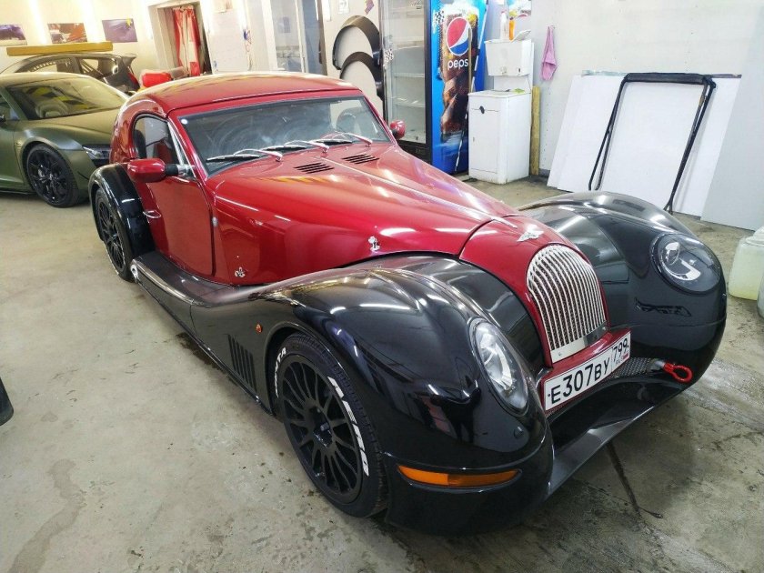 Морган Аэро 8
