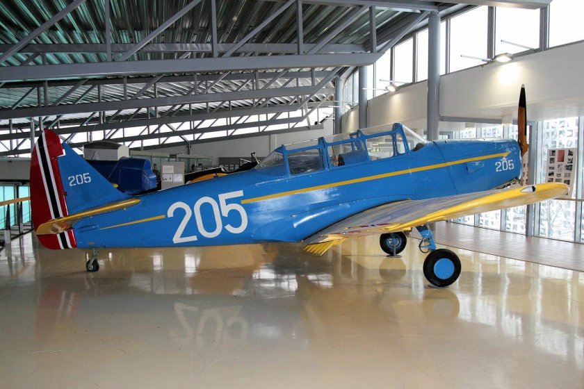 Douglas c-47 Skytrain