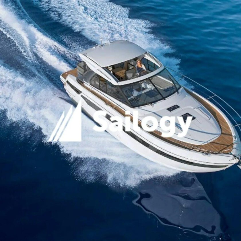 Bavaria яхта моторная