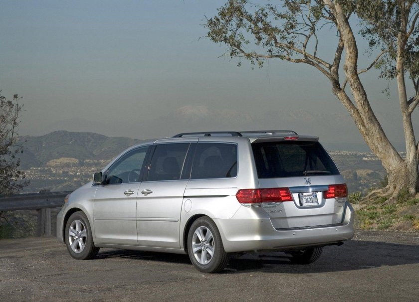 Хонда Одиссей 2008