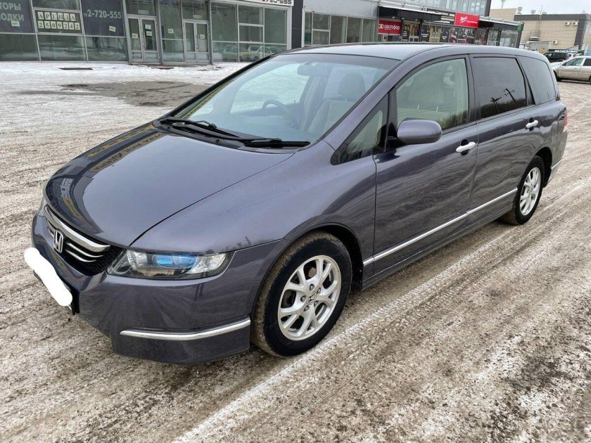 Хонда Одиссей 2004 года