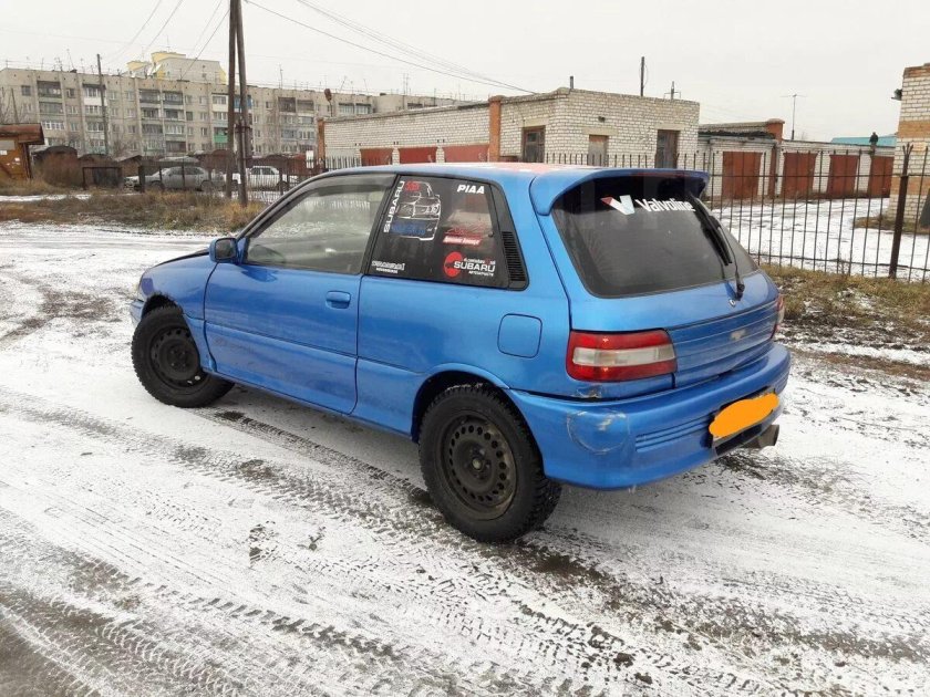 Тойота Старлет 2