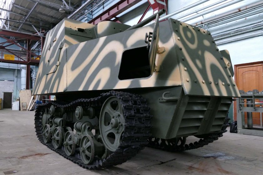 Бронетрактор ХТЗ-16