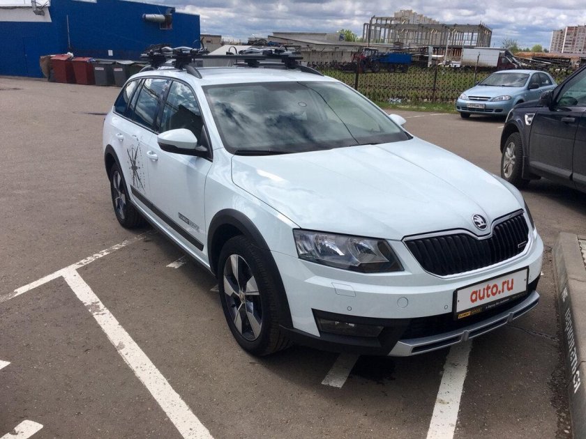 Skoda Octavia Scout III (a7)