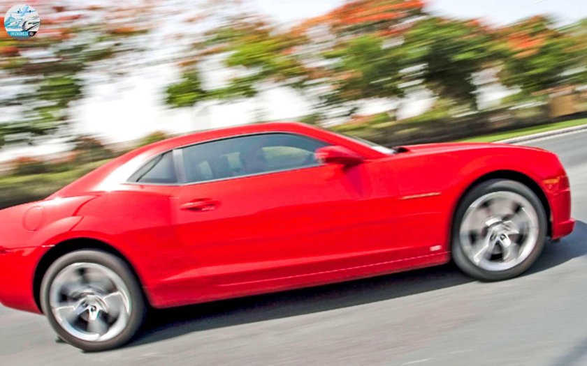 Chevrolet camaro 2010 года