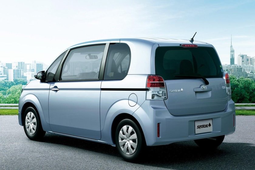 Toyota spade 2012 2020