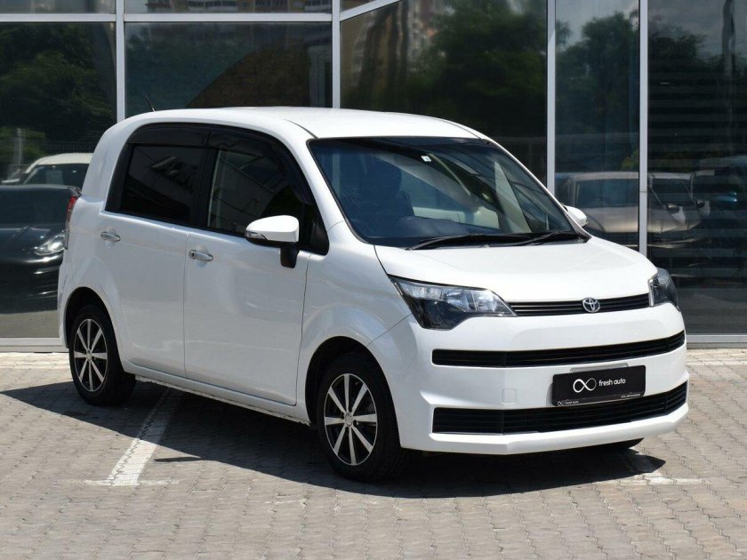 Toyota spade 2012 2020