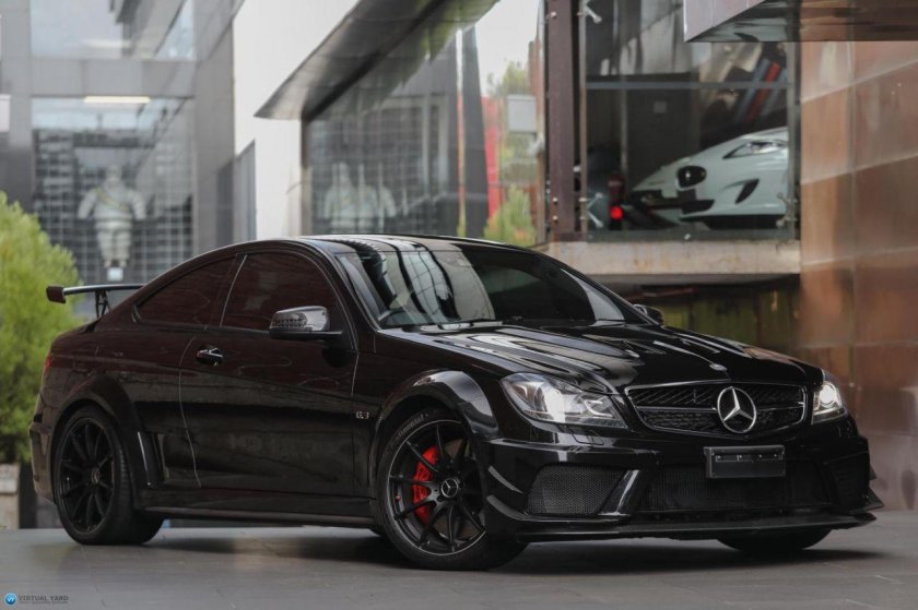 Mercedes c63 AMG w204 Black Series